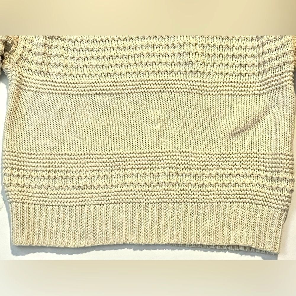 Universal Thread Women’s Cream Knit Warm Cozy Sweater Size Small - Picture 3 of 14